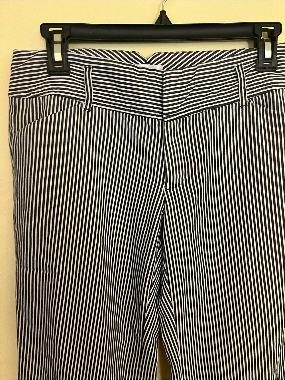 Old Navy Blue and White Striped Cuffed Bottom Pants Low Waist Size 2 - Picture 2 of 10